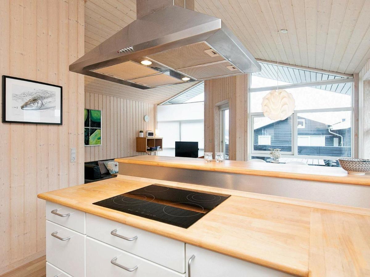 6 Person Holiday Home In Tranek R Fæbæk Εξωτερικό φωτογραφία